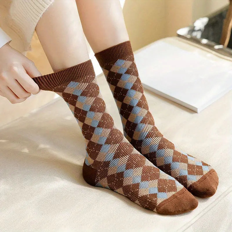 UrbanKnit Plaid Socks